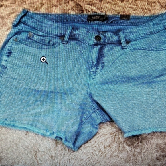 Torrid jean shorts teal blue acid wash  Size 16, NWT - Picture 8 of 11